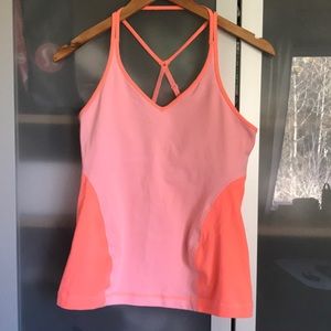 VGUC Lululemon full length tank bra